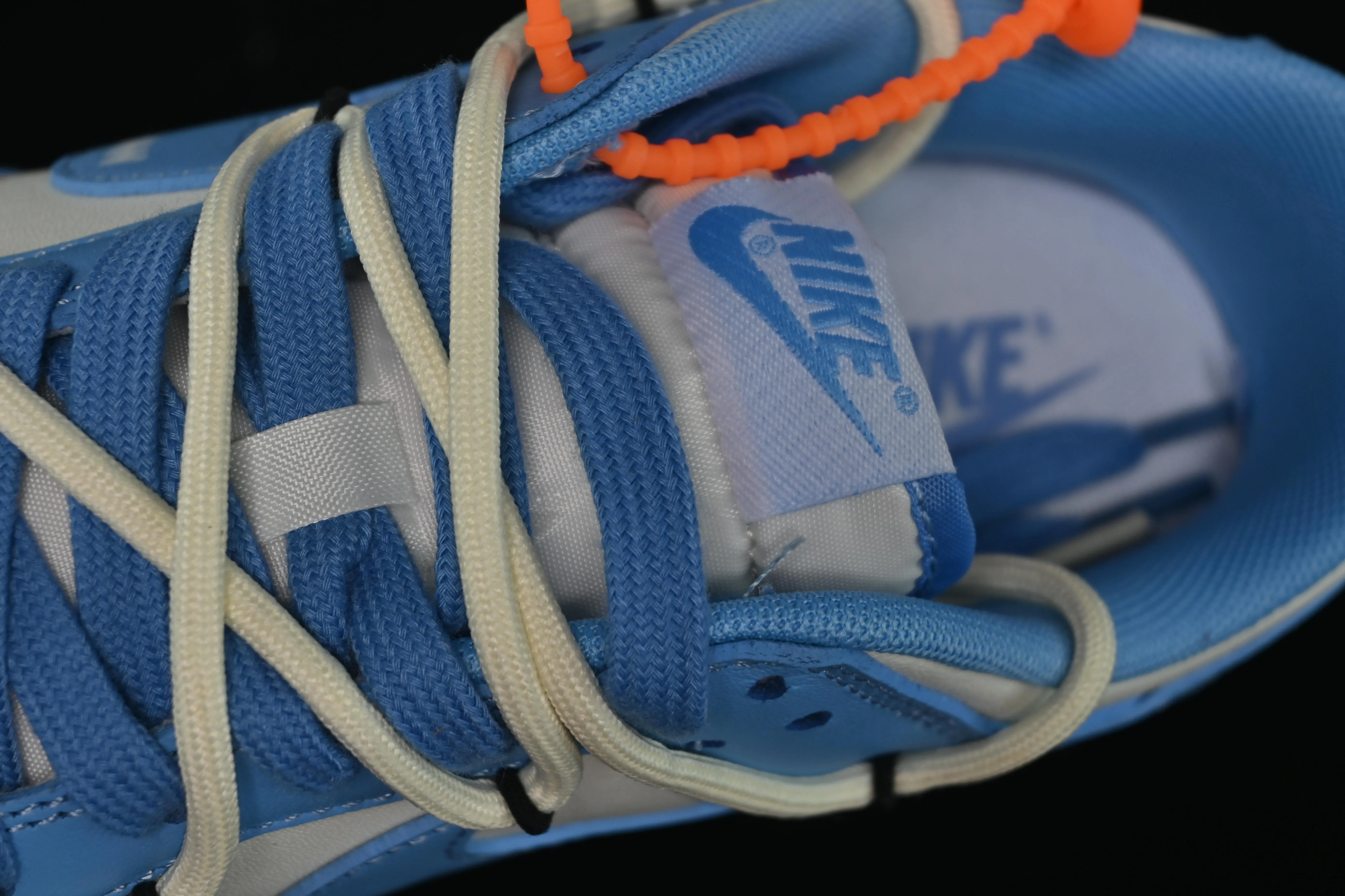 All categories Nk SB Dunk series Nk SB Dunk Low low-top sneakers Nike SB Dunk Low white and blue strap low-top casual sneakers DV0833-113